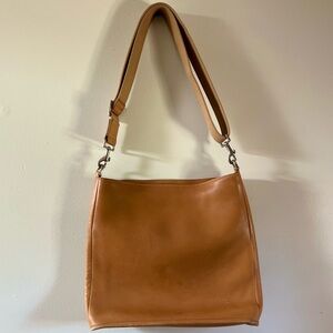 Vintage Extremely Rare Made In USA Old Coach Shoulder Bag Leather